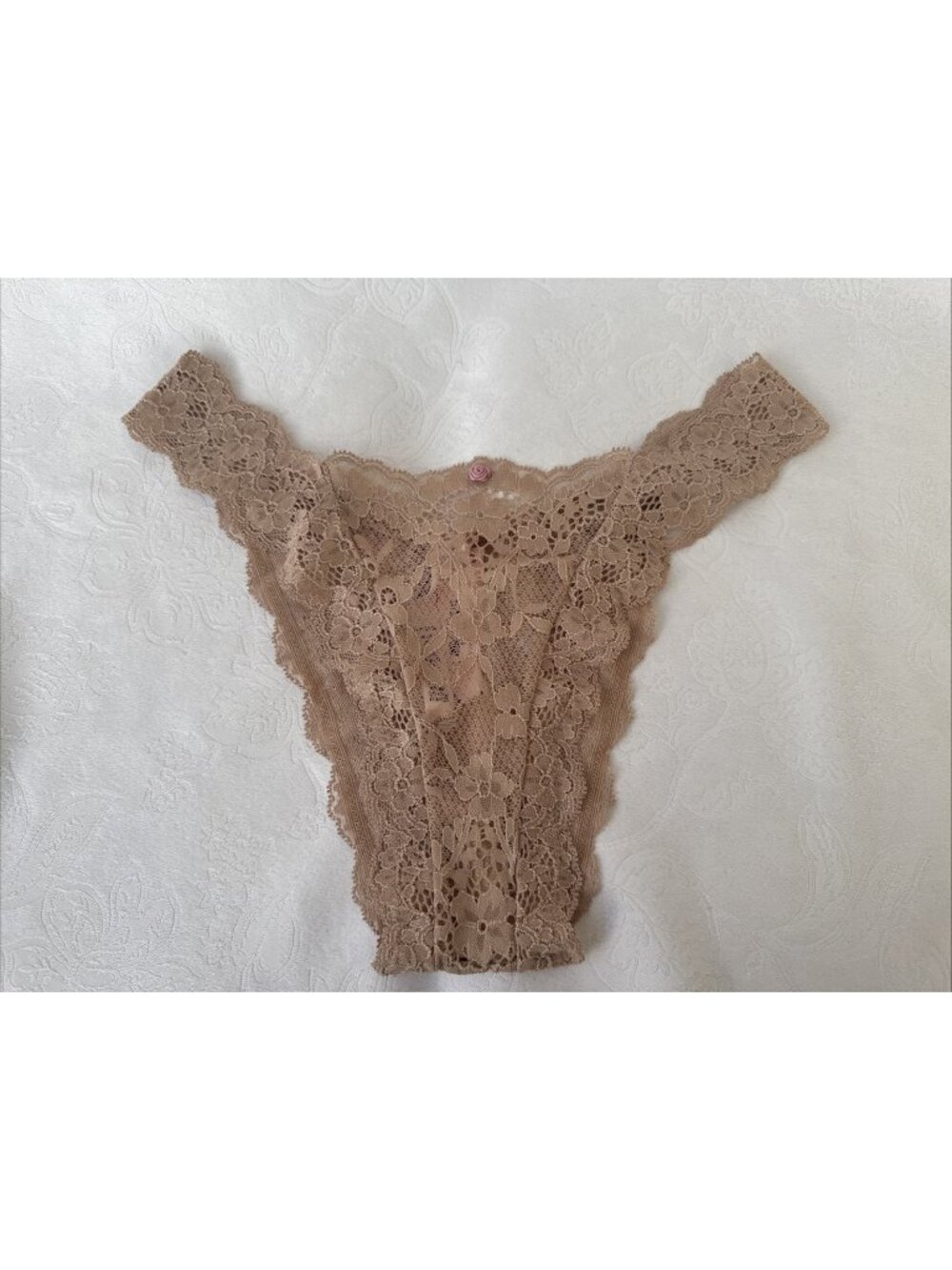VICTORIA'S SECRET L NUDE DREAM ANGELS BRAZILIAN LACE THONG PANTIES COTTON NWT
